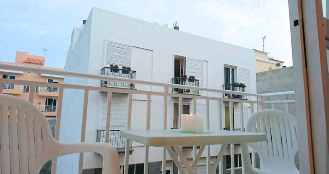 Cozy Apartment + Parking Playa San Juan 기아데이소라 외부 사진